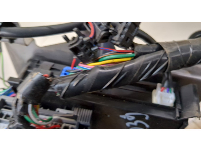 Блок комфорта  Mazda 6 (GJ) 2012-2018      KD45675Y0G  