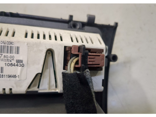 Дисплей бортового компьютера  Peugeot 407 281194461       