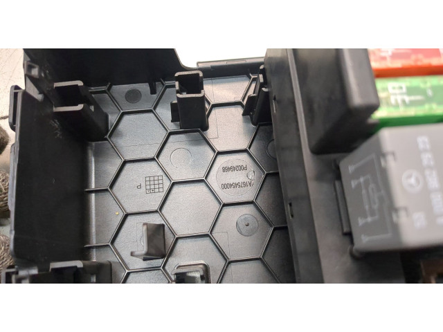 Блок предохранителей  Mercedes GLC X253 2015-2022      A1675454000   