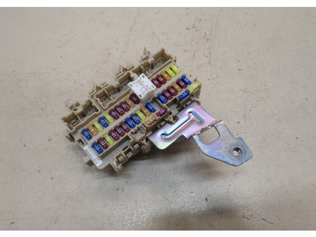 Блок предохранителей  Nissan Rogue 2014-2020         