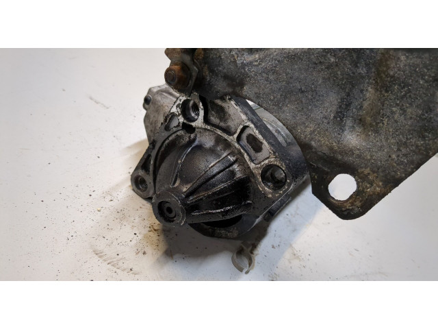 Стартер  Renault Trafic 2001-2014 1.9     