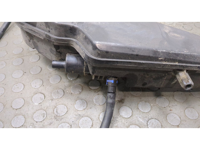 Бачок омывателя Audi SQ5 2013-2017