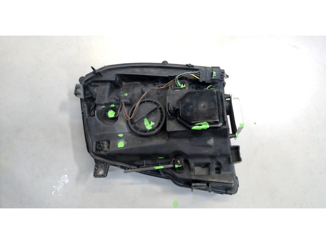 Фара передняя Cadillac Escalade 3 2006-2014 правая