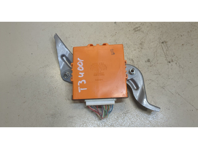 Блок комфорта  Lexus IS 2005-2013      8967053120   