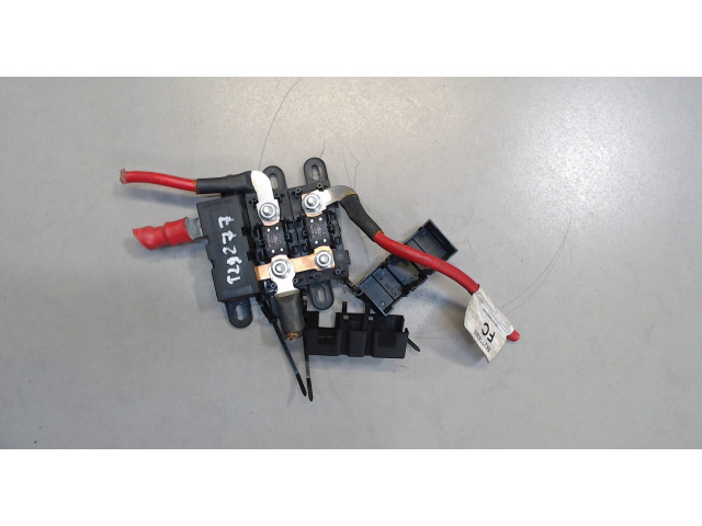 Блок предохранителей Jaguar XF 2007–2012 5605001710 2.7