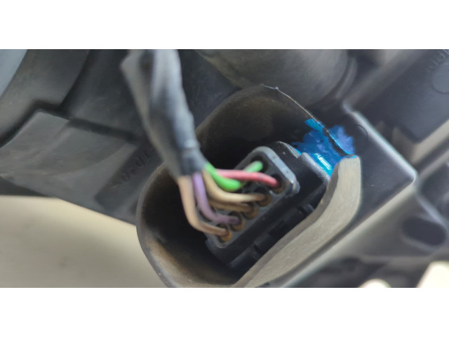 Фара передняя  Peugeot 3008 2009-2016 правая 