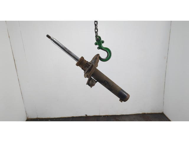 Стойка амортизатора  Skoda Octavia (A8) 2019-2025 5WA413031S     