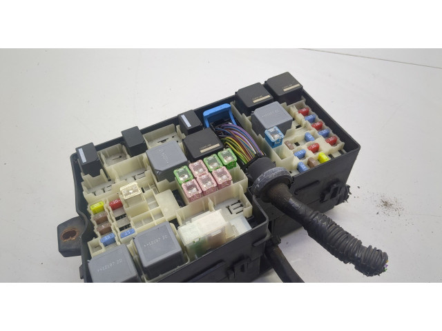 Блок предохранителей  Ford Focus 3 2011-2015         