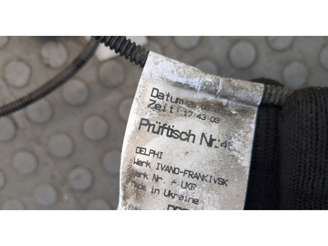 Бачок омывателя  Volkswagen Touareg 2010-2014     3.6