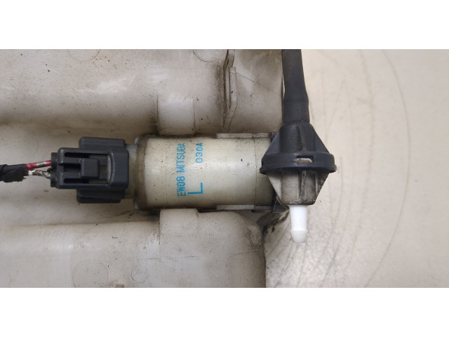 Бачок омывателя Mitsubishi ASX