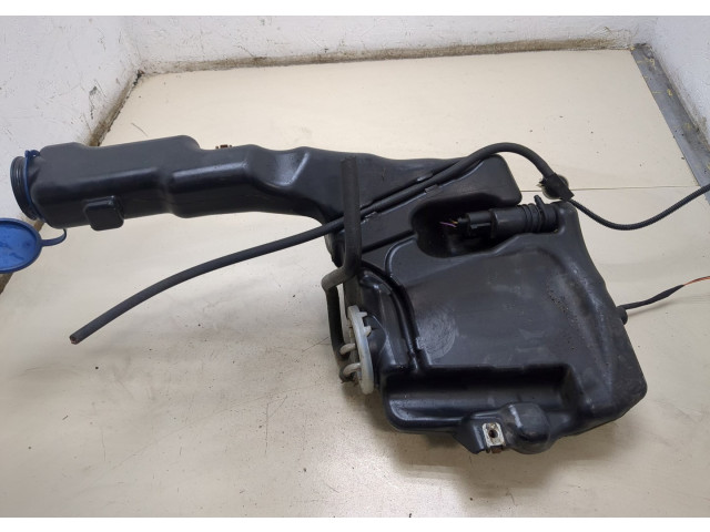 Бачок омывателя  Mercedes E W212 2009-2013 A2048602060   