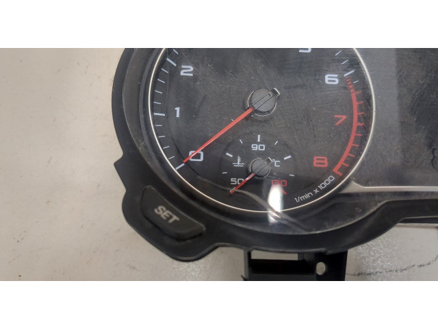 Панель приборов  Audi A1 (8X) 2010-2014       8X0920980F     