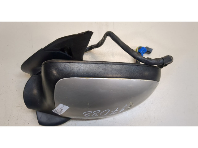 Зеркало боковое Chevrolet Tahoe 1999-2006 левое