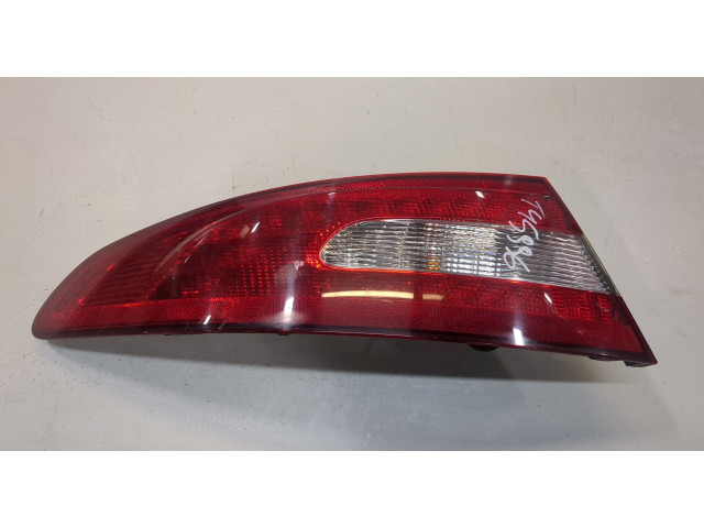 Задний фонарь