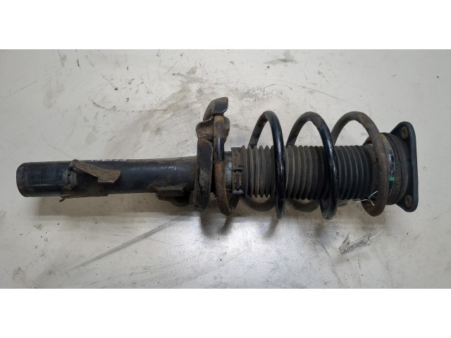 Стойка амортизатора  Ford Focus 2 2008-2011      1.6  дизель