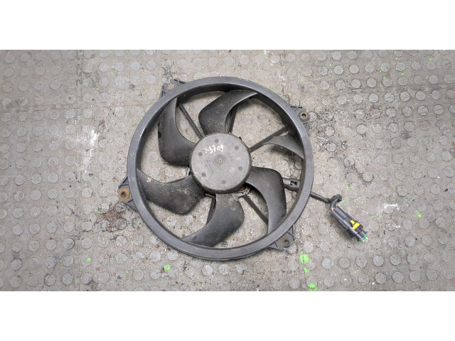 Вентилятор радиатора Citroen C4 Picasso 2006-2013 1.6 дизель
