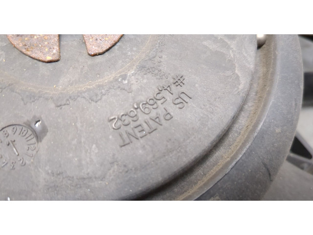 Вентилятор радиатора Jeep Liberty 2001-2007