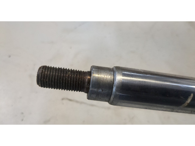 Стойка амортизатора  Volkswagen Passat 6 2005-2010      