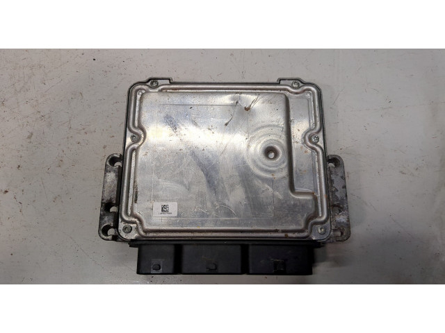 Блок управления двигателем  Renault Trafic 2014-2021     