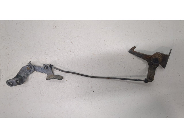 Замок капота  Ford Escape 2012-2015     