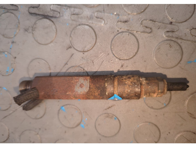 Форсунка топливная  Seat Inca    028130202R     