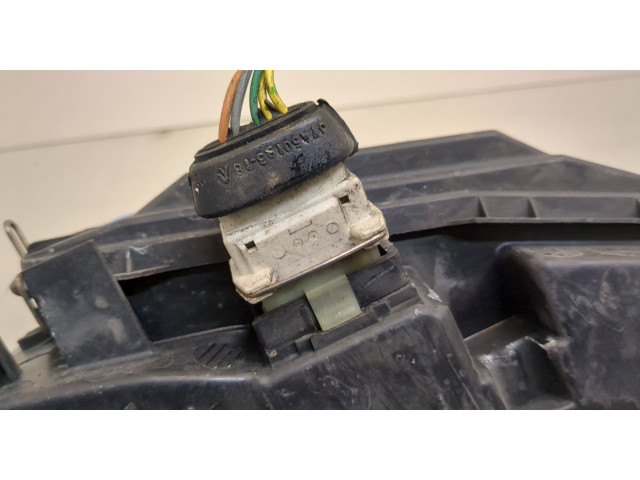 Фара передняя  Citroen Xantia 1998-2002 левая 