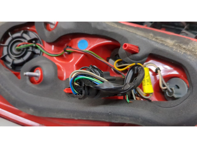 Задний фонарь          