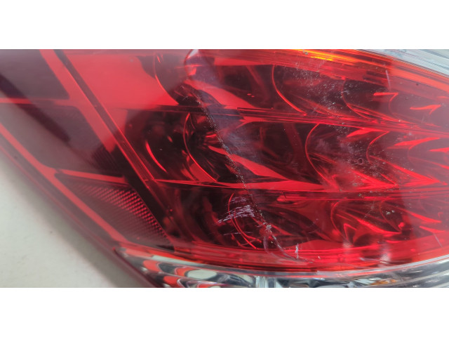 Задний фонарь          