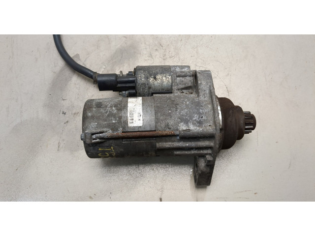 Стартер  Volkswagen Caddy 2004-2015 1.9     