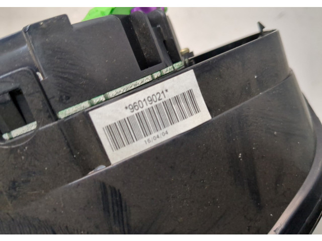 Панель приборов Volkswagen Sharan 2000-2010