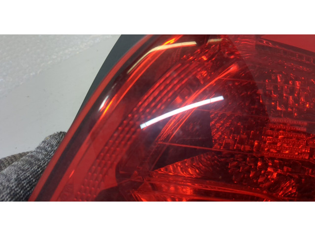 Задний фонарь          