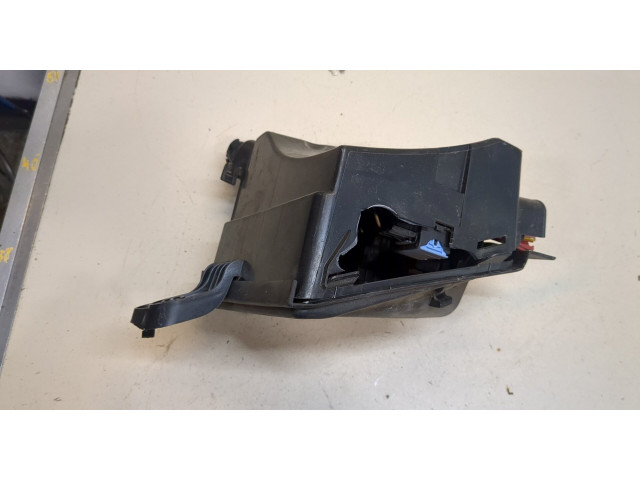 Блок предохранителей Dacia Logan 2004-2012