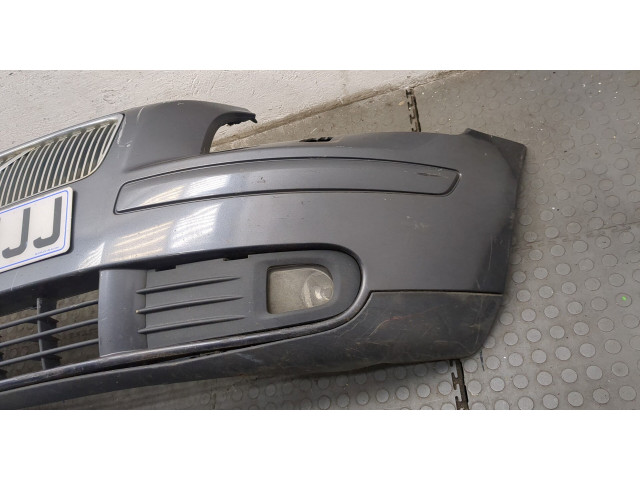 Бампер  Volvo V50 2004-2007 передний   