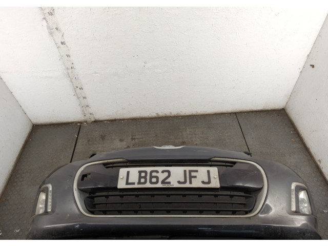 Бампер  Peugeot 308 2007-2013 передний   