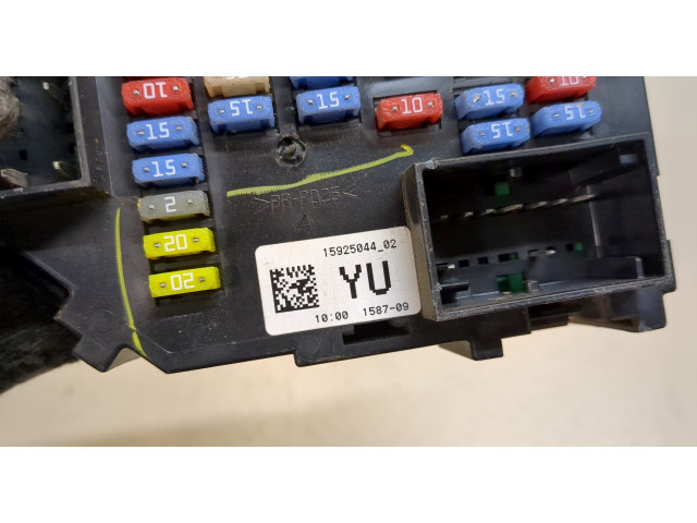 Блок предохранителей Chevrolet Tahoe 2006-2014