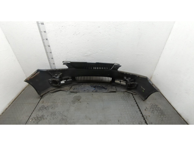 Решетка радиатора  Skoda Roomster 2006-2015          