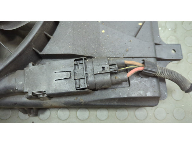 Вентилятор радиатора  Volkswagen Sharan 2000-2010           