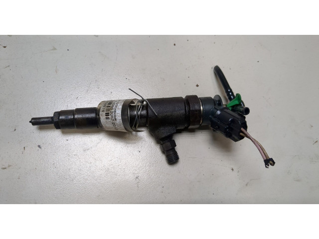 Форсунка топливная  Peugeot Expert 2007-2016    0445110739     