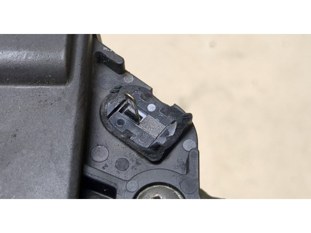 Генератор Volkswagen Passat CC 2012-2017 03L903024F