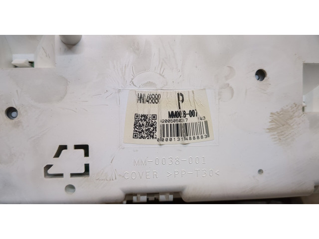 Панель приборов Mitsubishi Colt 2004-2008