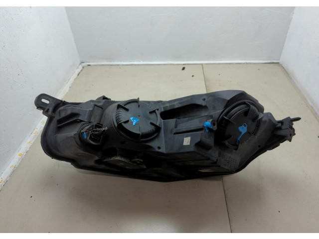 Фара передняя Jaguar XF 2015–2020 правая