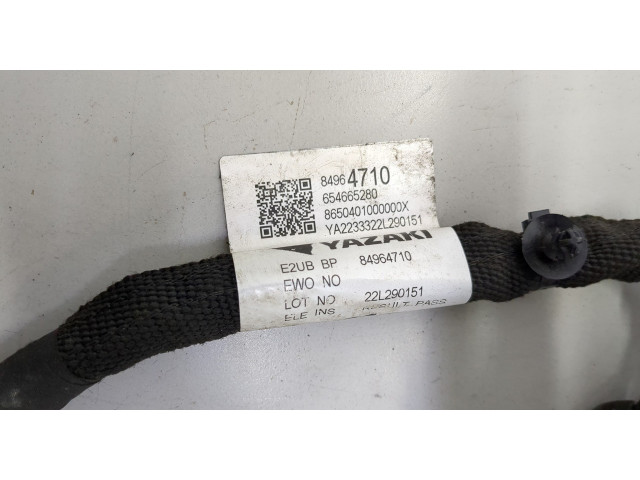 Блок предохранителей  Buick Envision 2020-2025      84137411   