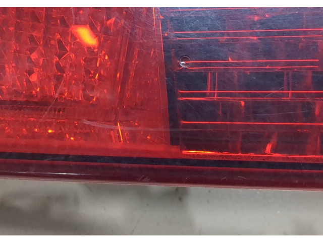 Задний фонарь        Volvo V50 2007-2012 