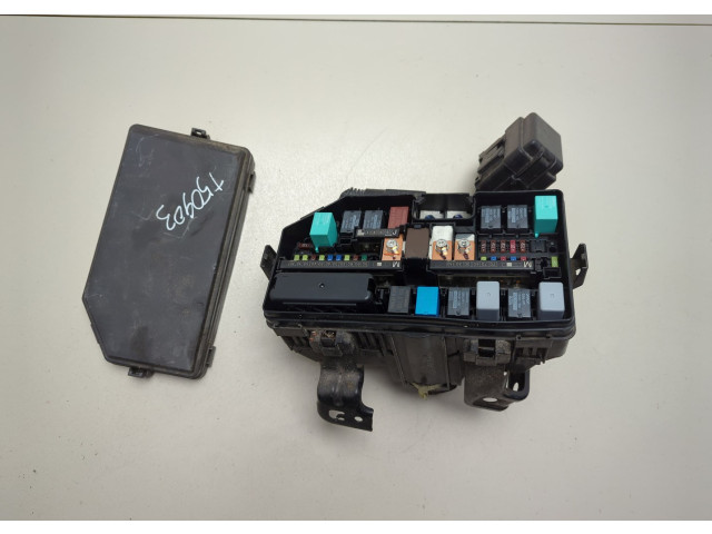 Блок предохранителей Honda CR-V 2011-2018