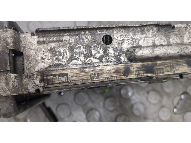 Интеркулер  Renault Trafic 2001-2014 2.5      