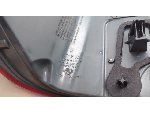 Задний фонарь          