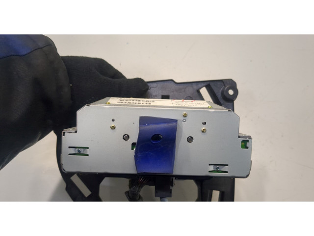 Дисплей бортового компьютера Volvo XC70 2002-2007