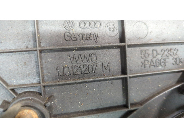 Вентилятор радиатора  Audi TT (8N) 1998-2006           