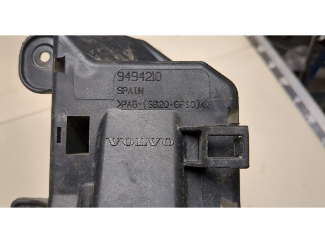 Корпус блока предохранителей  Volvo XC70 2002-2007      9494210    2.5