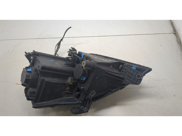 Фара передняя  SsangYong Rexton 2001-2007 правая 